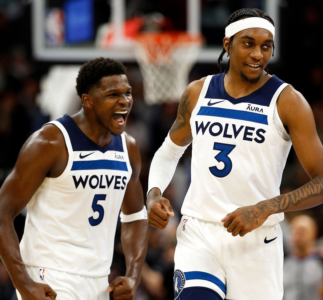 巴黎大师赛常规赛对决在即!明尼苏达森林狼演练定位球,纽约尼克斯密集防守应对的简单介绍 巴黎大师赛常规赛对决在即!明尼苏达森林狼演练定位球,纽约尼克斯密集防守应对的简单介绍